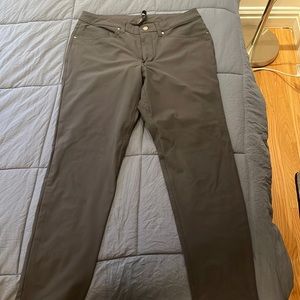 Lulu Lemon ABC pants slim fit size 30 (W) x 28 (L) . Charcoal Gray